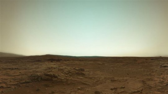  მარსის რეალური ფერი,  ფოტო გადაღებულია Curiosity-დან