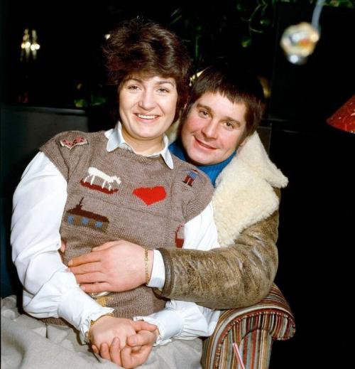 ოზი ოსბორნი თავის მეორე ცოლთან,-შენონთან ერთად 1982წელი
