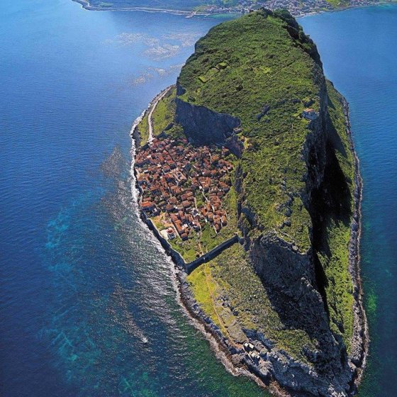 საბერძნეთის ერთ-ერთი ყველაზე პატარა და ლამაზი ქალაქი