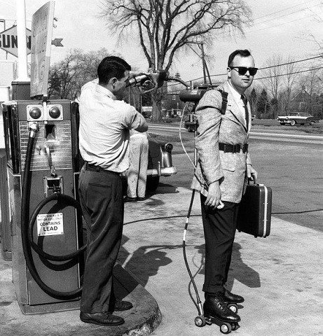 მოტორიანი "როლიკები" საწვავზე- 1961 წელი