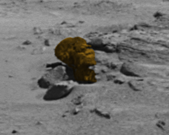 ქვის  გიგანტური თავი მარსზე....