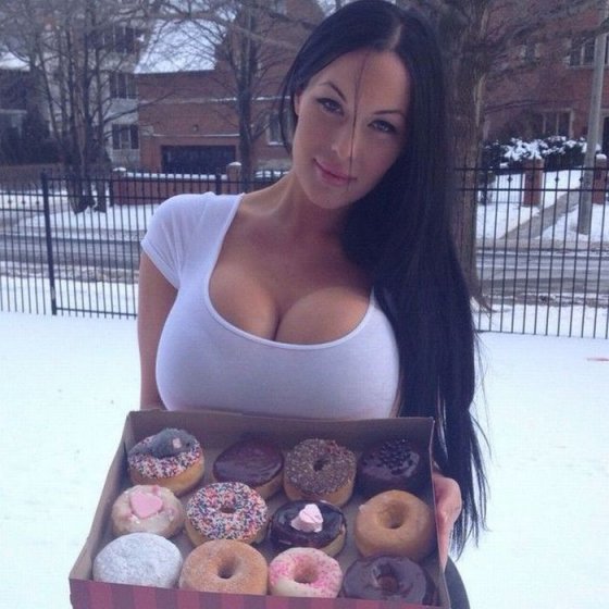 აბა ვის გინდათ დონატები?