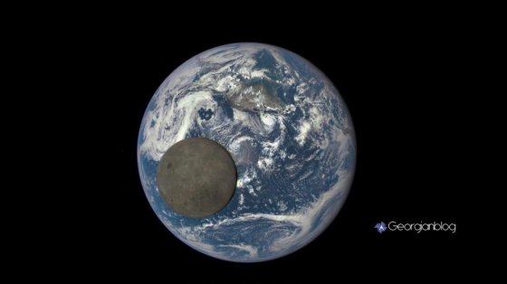 ეს არ არის ქვის ფოტო, ფოტოზე აღბეჭდილია მთვარე და დედამიწა NASA ფოტოგრაფის მიერ