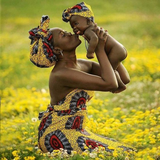 უსაყვარლესი და ულამაზესი თემა: დედა-შვილობა