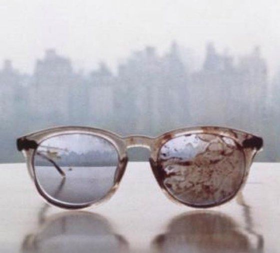 ლენონის საბედისწერო სათვალეები