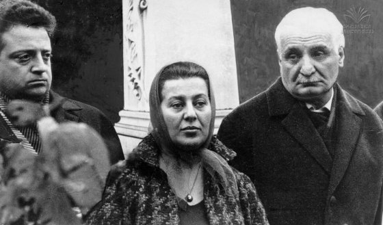 მარინე თბილელი (1920–2002) და   სერგო ზაქარიაძე (1909–1971)