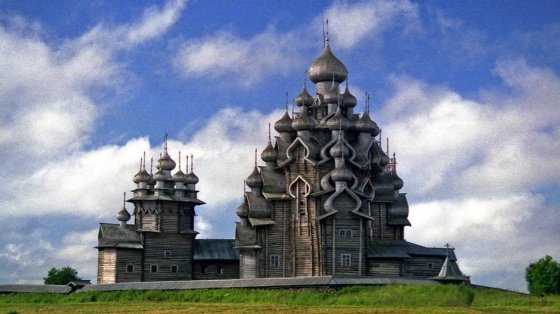 300 წლის წინ აგებული ეს ეკლესია მდებარეობს რუსეთში.