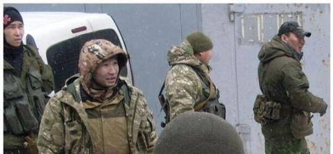 რუსეთის არმიის სამხედროები, ჰგავს აქედან რომელიმე რუსს. შავი იუმორი